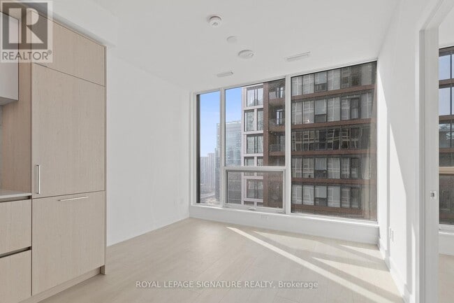 Building Photo - 35 Mercer St