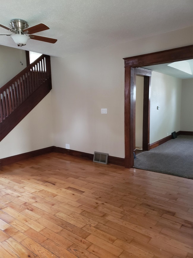 Building Photo - 3945 Willys Pkwy