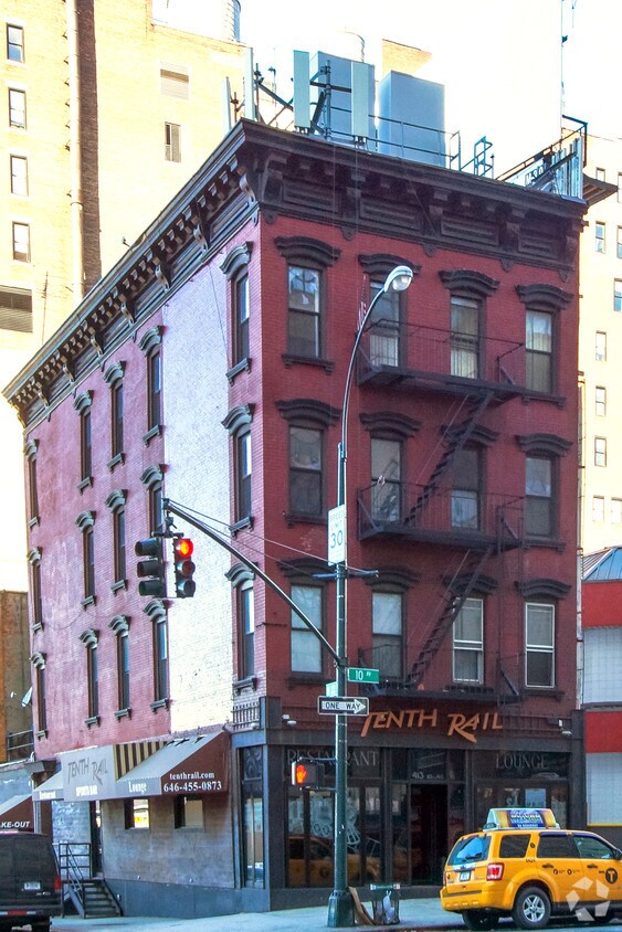 Foto principal - 501 W 33rd St
