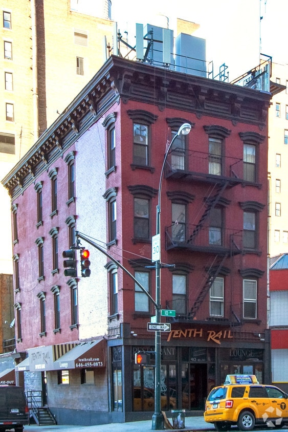 Primary Photo - 501 W 33rd St