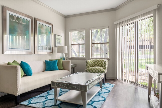 C235270_1B1BModelo_Área habitable_13769 - The Enclave at Bear Creek