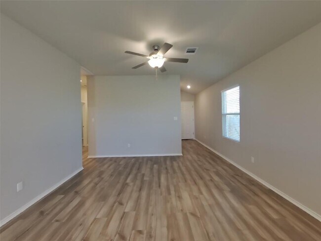 Building Photo - 5113 Sidesaddle Dr