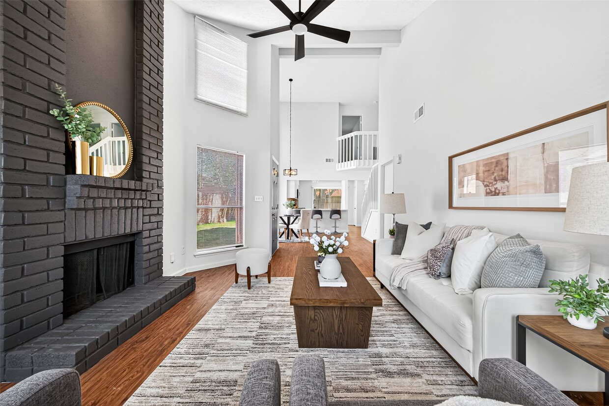 Foto principal - 10726 Buffalo Bend Dr