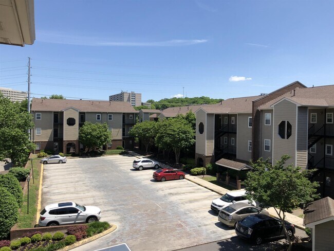 Foto del edificio - 105 West End Pl