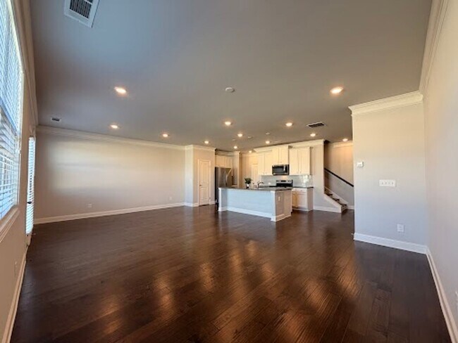 Foto del edificio - 3 Bed 3 Bath in Buford!