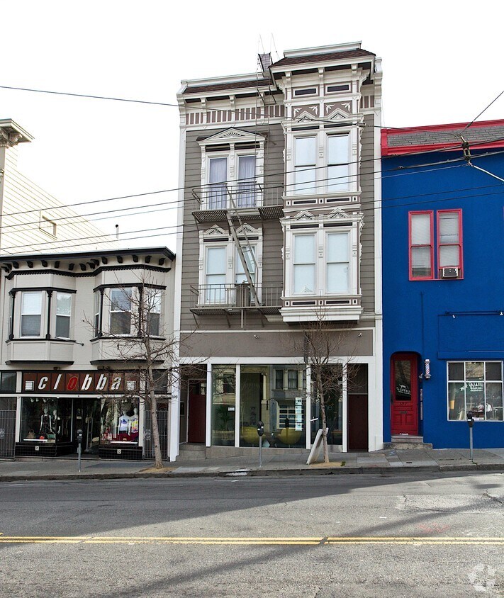 Building Photo - 593 Castro St