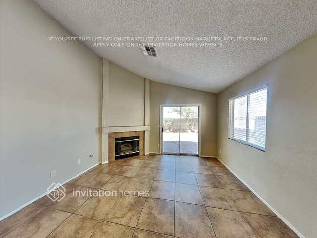 Foto del edificio - 1174 Matthew Ave
