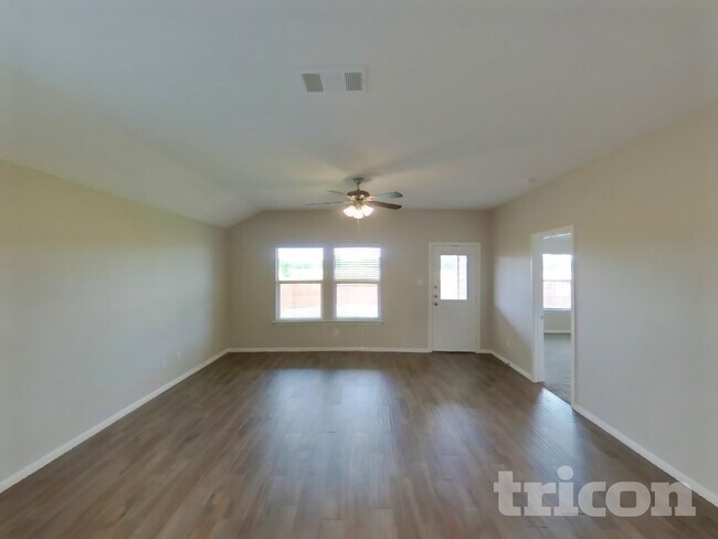 Building Photo - 10502 Ft Cibolo Trl