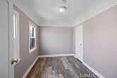 Foto principal - 845 W 75th St