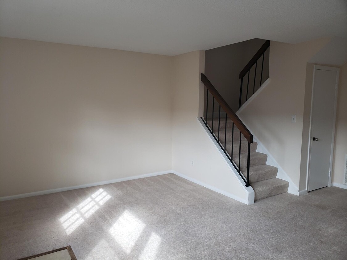 Foto del edificio - 721 Tilden Place