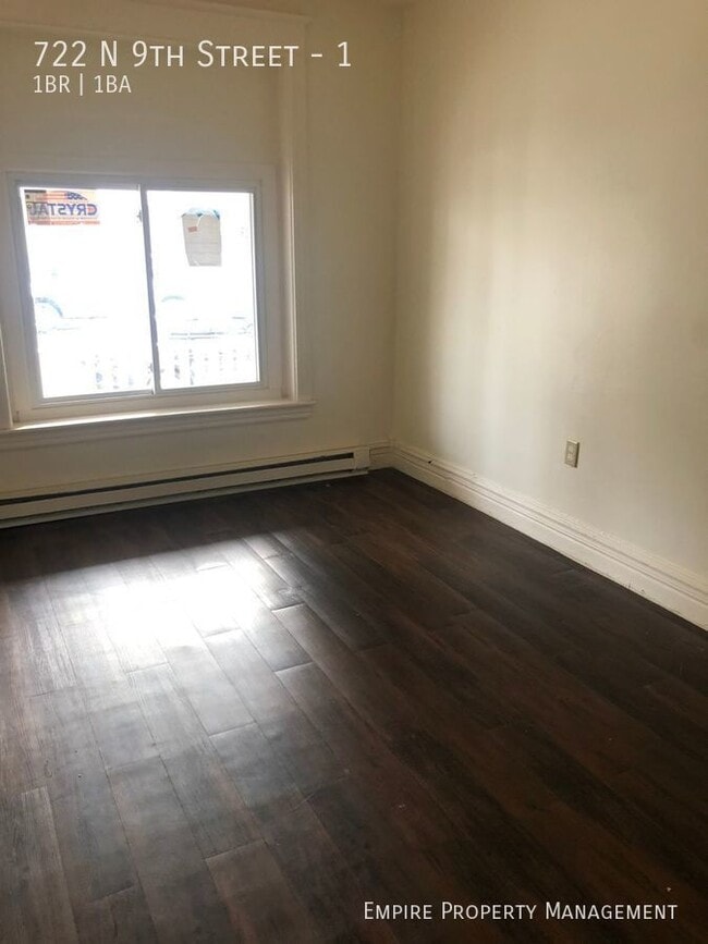 Foto del edificio - 722 N Ninth St