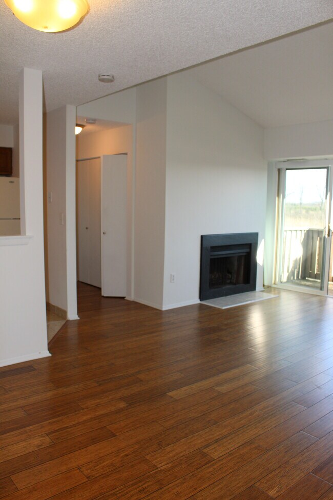 Foto del edificio - 812 Aspen Dr