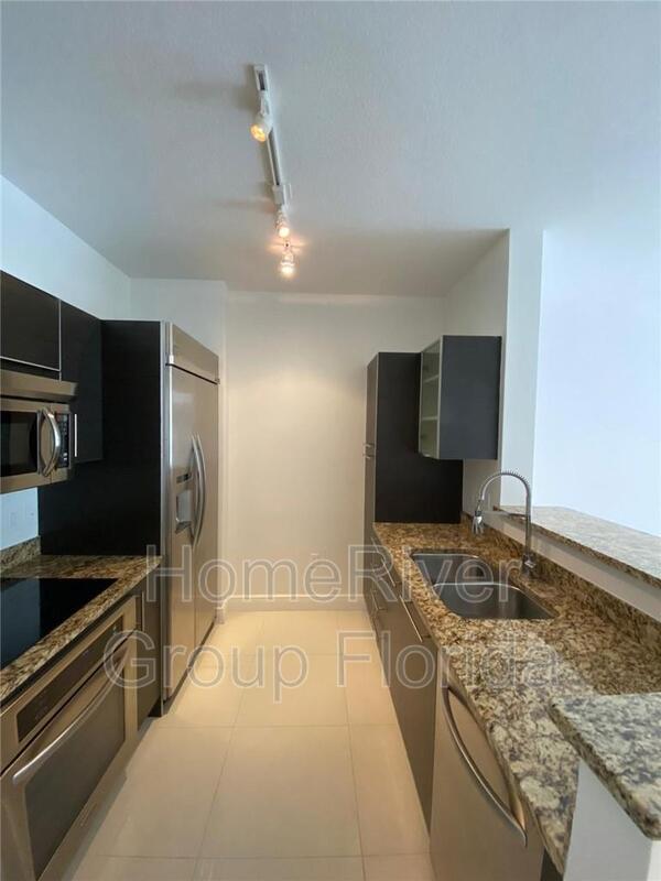 Building Photo - 550 Okeechobee Blvd
