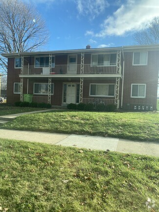 Building Photo - 611 E Monroe Ave
