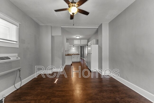 Building Photo - 528 E Raymond St
