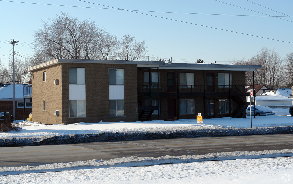 Building Photo - Nor East Apartments