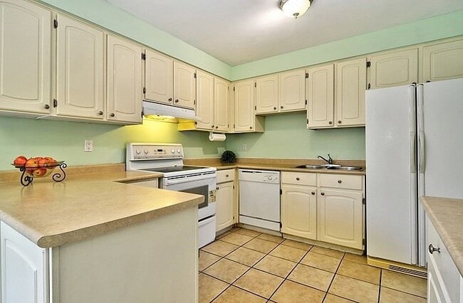 Building Photo - 174 Wright Crescent