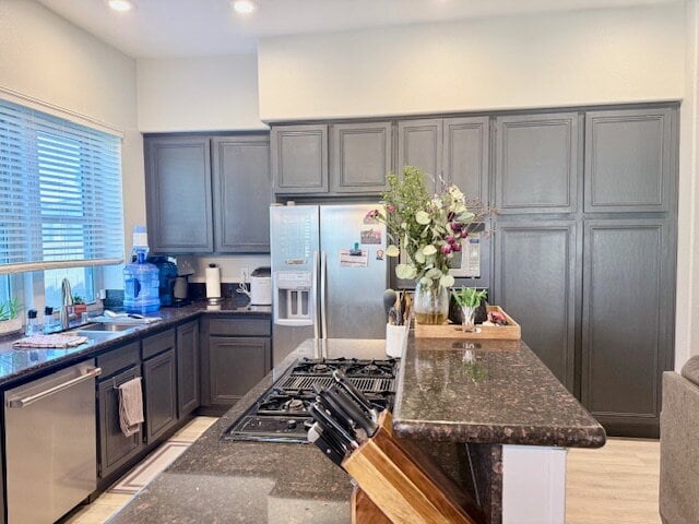 Building Photo - Spacious 3-Bedroom Oasis with 2 Full Baths in Las Vegas - Your 2234 Sq. Ft. Dream Awaits!