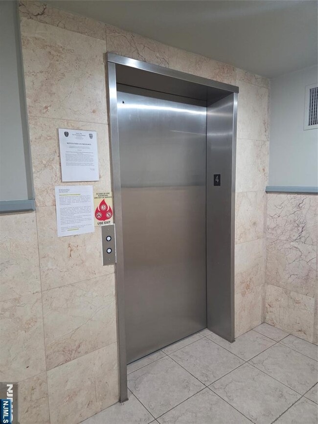 Building Photo - 2401 Bergenline Ave