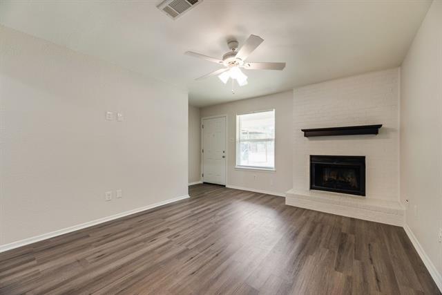 Building Photo - 105 Wildwood Ct