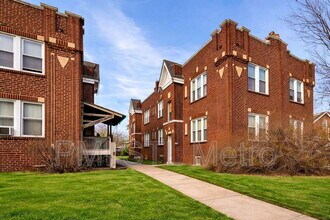 Building Photo - 3883 Meramec St