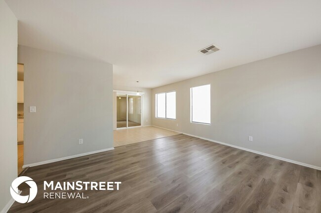 Foto del edificio - 22218 N 32nd Ave