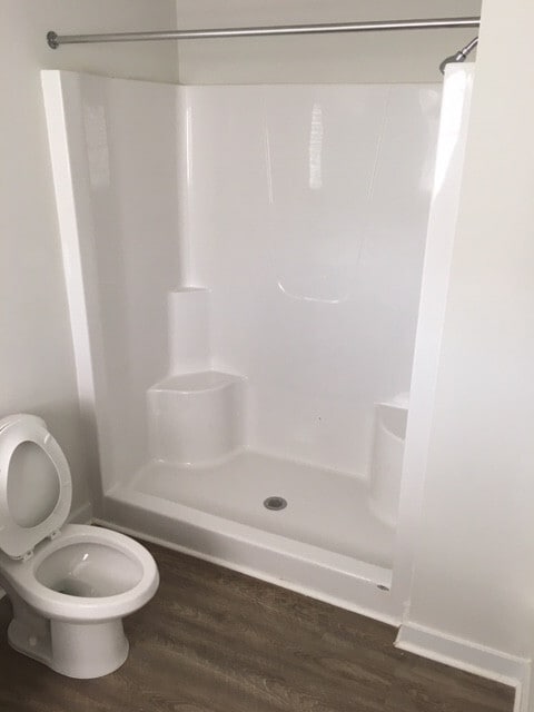 Building Photo - 305 Lorien Way