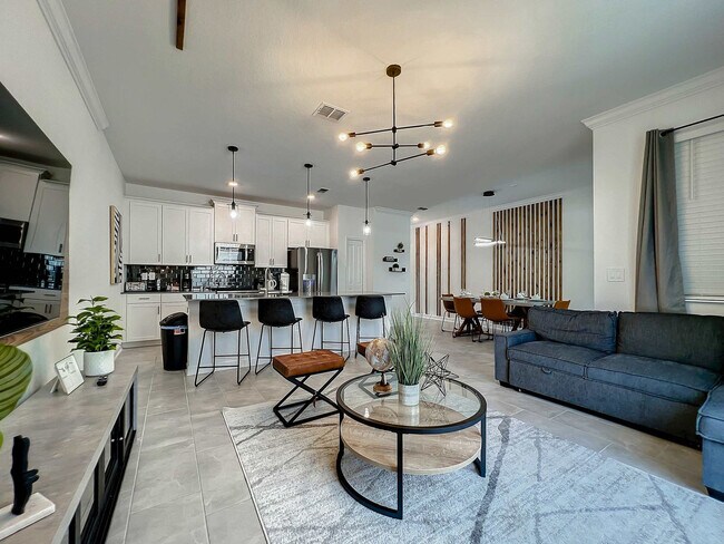 Building Photo - 1108 Kingsbarn St