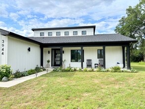 Building Photo - 3944 Browntown Rd