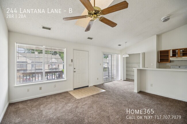 Foto del edificio - 244 Lantana Ln