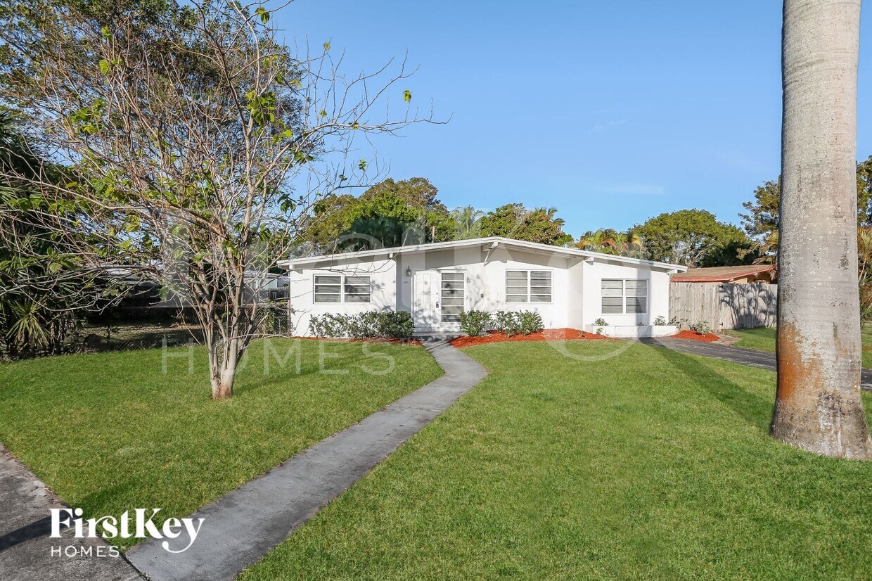 Foto principal - 1571 NE 44th St