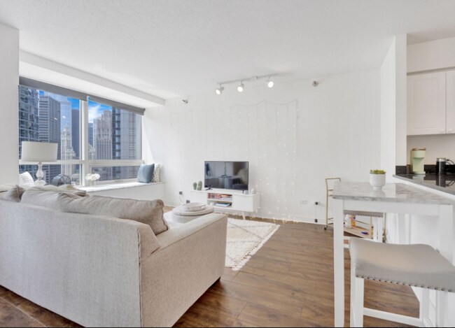Foto del edificio - 512 N McClurg Ct