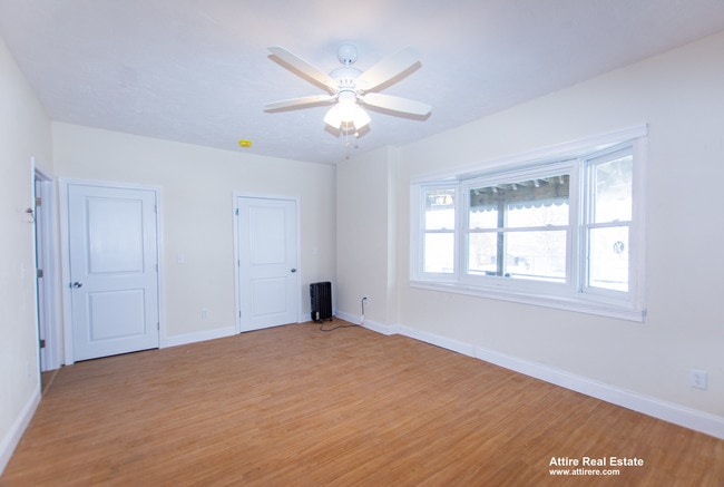 Building Photo - Plymouth Waterfront Area 1br $1500