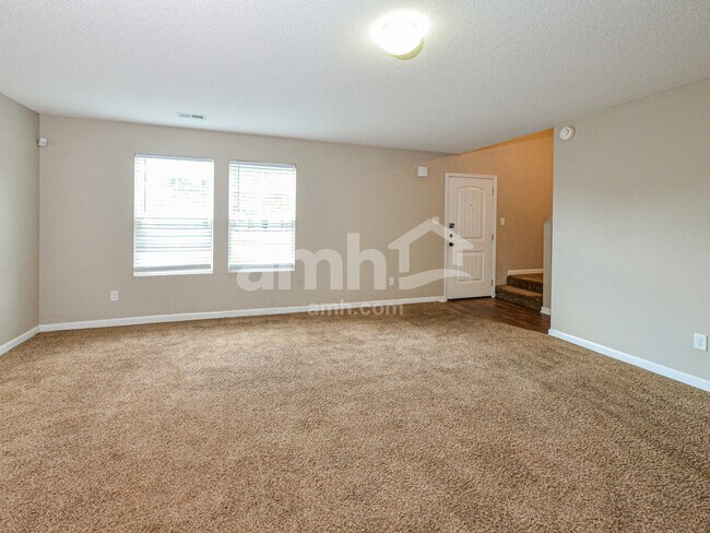 Foto del edificio - 4500 Hughes Meadow Dr