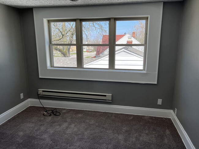 Bedroom 1 - 5135 Stanley Ave