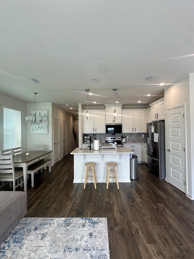 Photo - 5069 Dayflower Dr Townhome