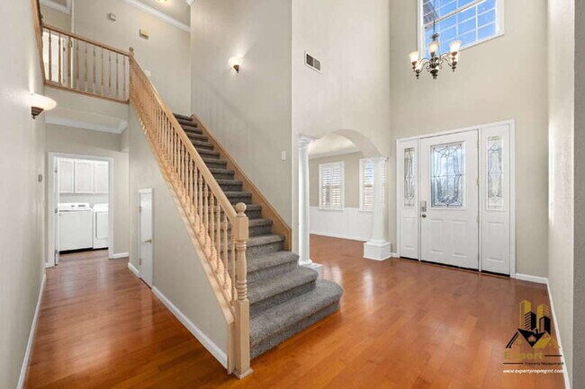 Foto del edificio - 5291 Bryant Rd