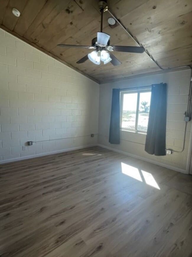 Building Photo - James and Linda Rigli