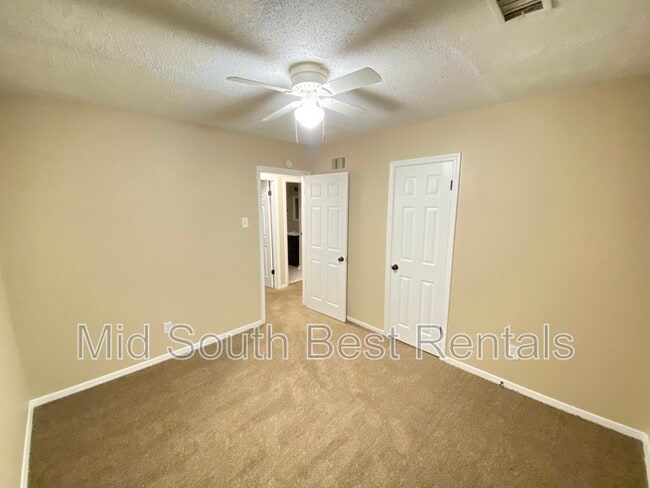 Foto del edificio - 4842 Applestone St