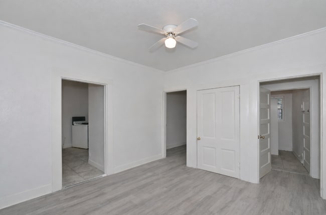 Photo - 113 South Olive Street, Unit B Apartment