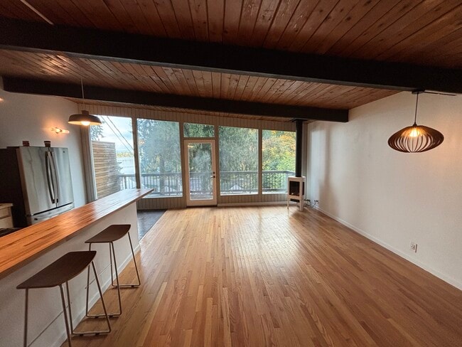 Main living area - 3323 Windolph Loop NW