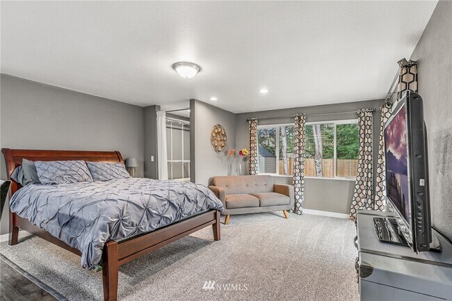 Foto del edificio - 12442 98th Ave NE