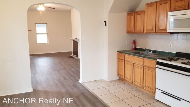 Building Photo - 5 br, 2 bath House - 1633 S. 54th St.