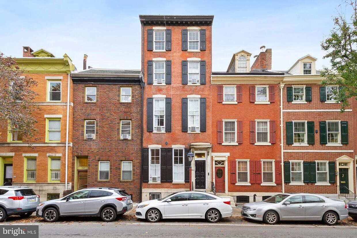 Foto principal - 735 Spruce St