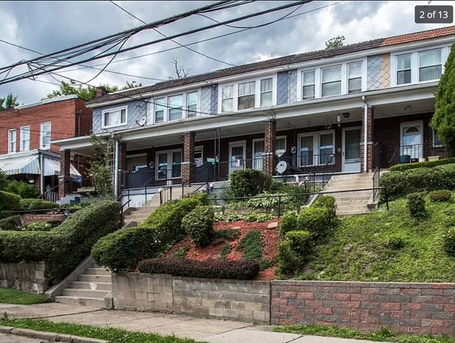 Building Photo - 3 Bed 1.5 Bath- Pittsburgh PA