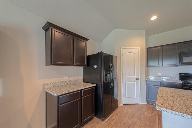 Foto del edificio - 702 Rd 5138