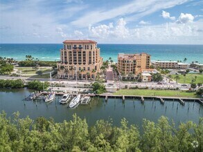 Building Photo - 3501 N Ocean Dr