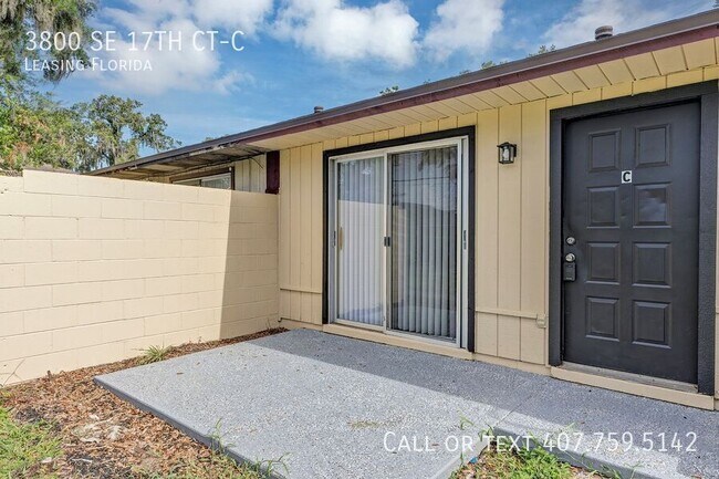 Foto del edificio - 3800 SE 17th Ct