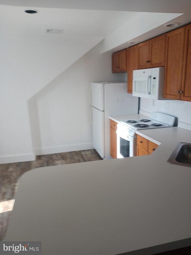 114 E 5th St, Lansdale, PA 19446 House Rental in Lansdale, PA