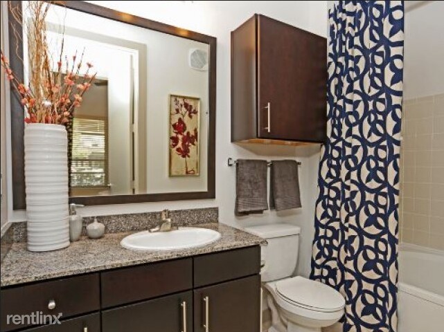 Foto del edificio - 1 br, 1 bath Flat - 2500 N Haskell Ave
